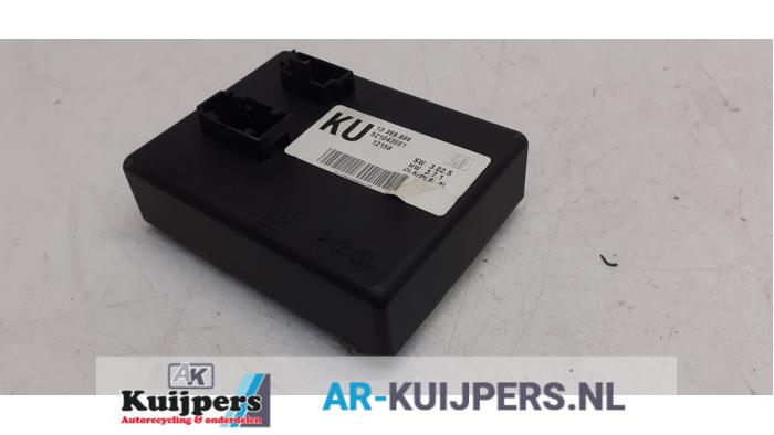 Centrale Deurvergrendelings Module - Opel Insignia