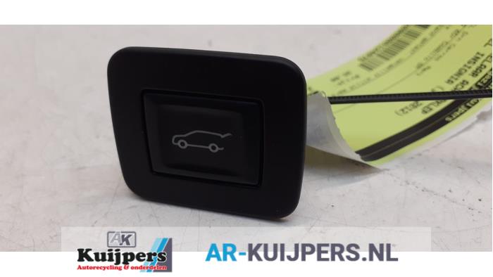 Schakelaar achterklep - Opel Insignia