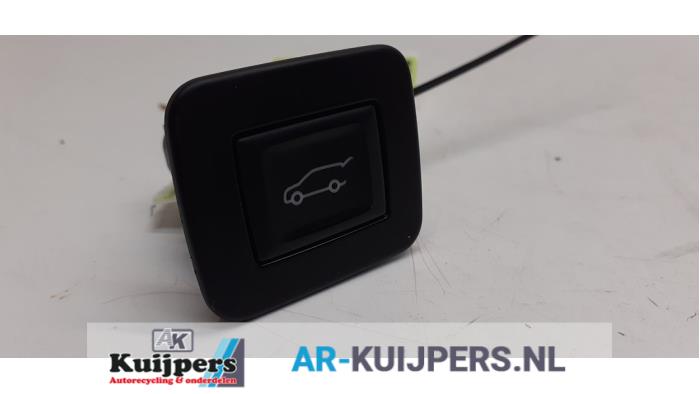 Schakelaar achterklep - Opel Insignia