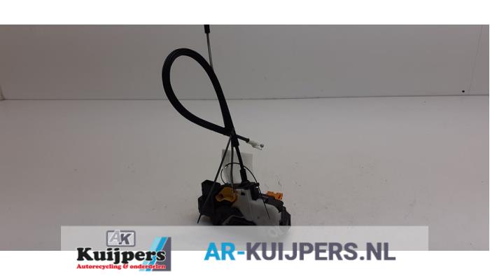 Deurslot Mechaniek 4Deurs links-voor - Opel Insignia