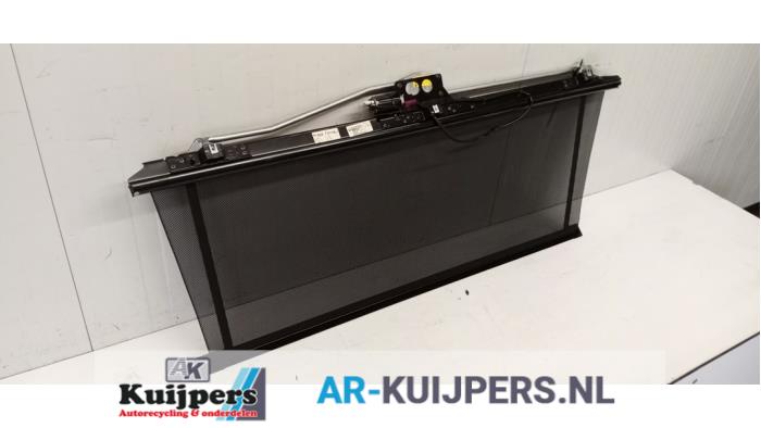 Zonnescherm elektrisch midden-achter - BMW 5-Serie