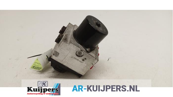 ABS Pomp - Volkswagen Passat
