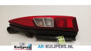 Gebruikte Achterlicht rechts Peugeot Partner Tepee (7A/B/C/D/E/F/G/J/P/S) 1.6 HDi,Blue HDi 75 Prijs € 35,00 Margeregeling aangeboden door Autorecycling Kuijpers