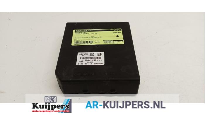 Zekeringkast - Renault Scenic