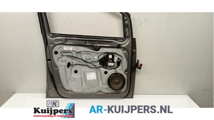 Portier 4Deurs links-voor - Volkswagen Touran