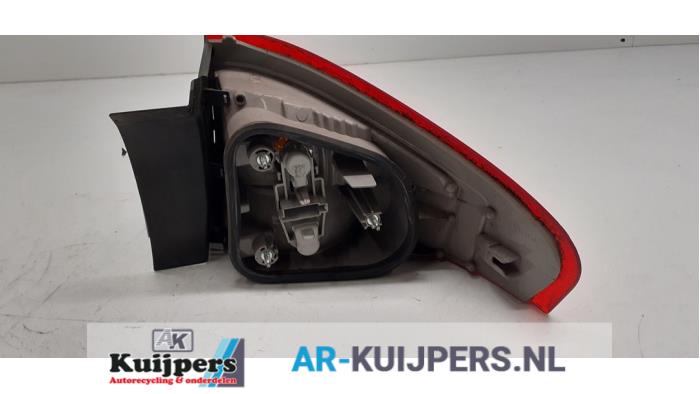 Achterlicht links - Ford Mondeo