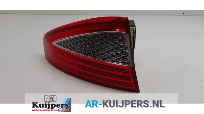 Achterlicht links - Ford Mondeo