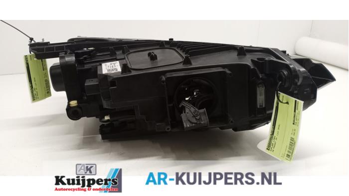 Koplamp links - Volkswagen Passat