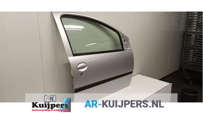 Portier 4Deurs rechts-voor - Peugeot 107