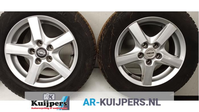 Sportvelgenset + winterbanden - Opel Astra