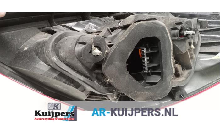 Achterlicht links - Opel Corsa