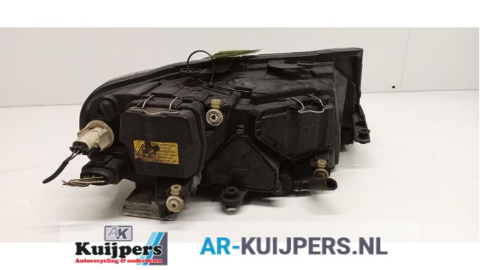 Koplamp links - Skoda Superb