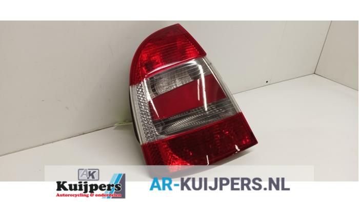 Achterlicht links - Skoda Superb