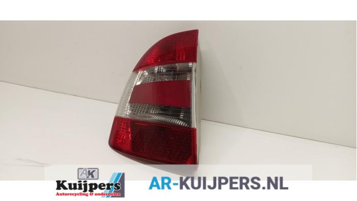 Achterlicht links - Skoda Superb