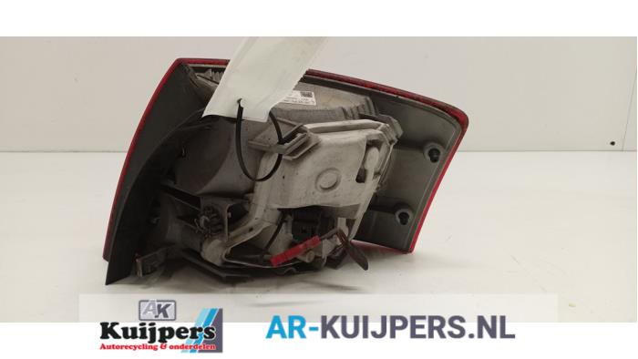 Achterlicht links - Audi A4