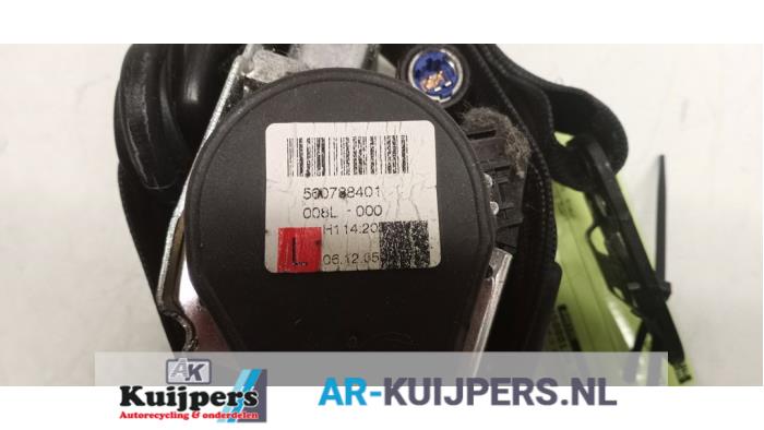 Veiligheidsgordel links-voor - Audi A4