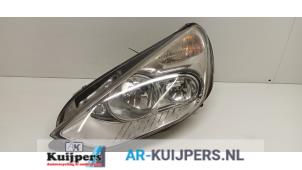 Gebruikte Koplamp links Ford S-Max (GBW) 2.0 16V Prijs € 65,00 Margeregeling aangeboden door Autorecycling Kuijpers