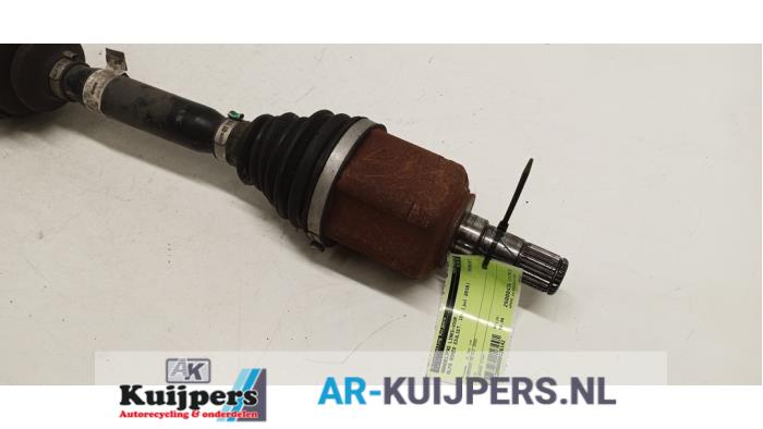 Aandrijfas links-voor - Alfa Romeo Giulietta