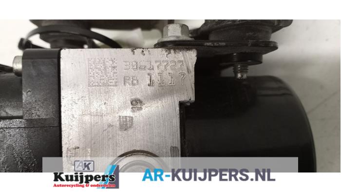 ABS Pomp - Ford B-Max