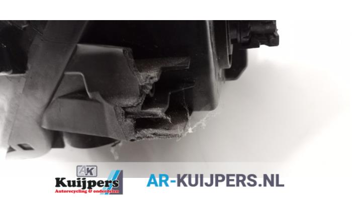 Koplamp links - Volkswagen Passat