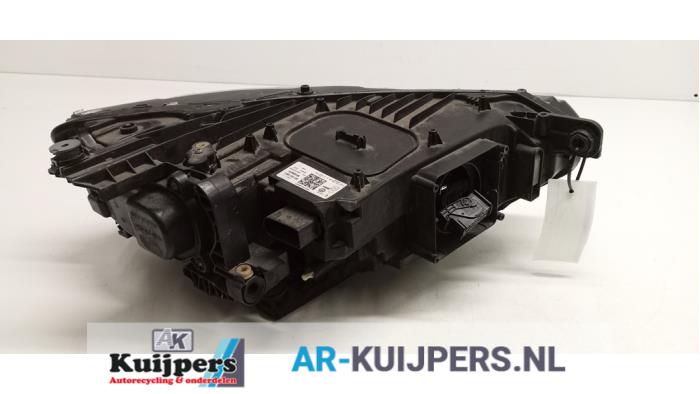 Koplamp links - Volkswagen Passat