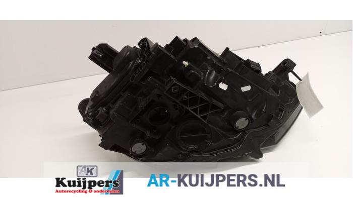 Koplamp links - Volkswagen Passat