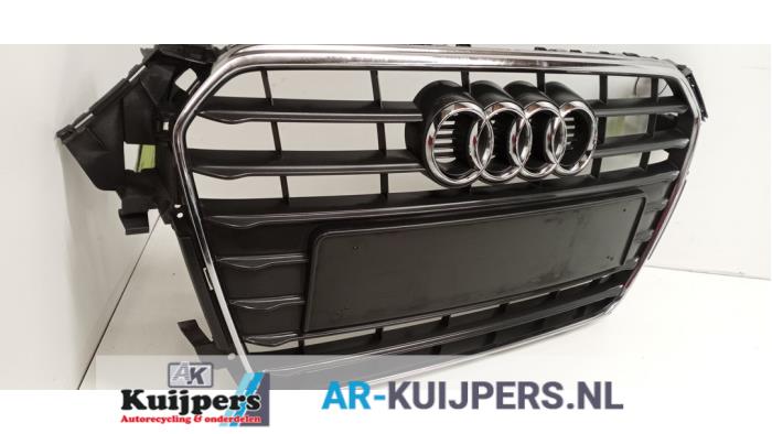 Grille - Audi A4