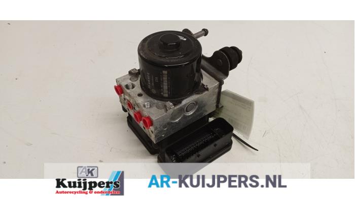 ABS Pomp - Volkswagen Transporter