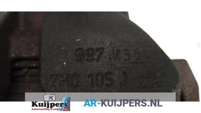 Remklauw (Tang) links-voor - Volkswagen Transporter