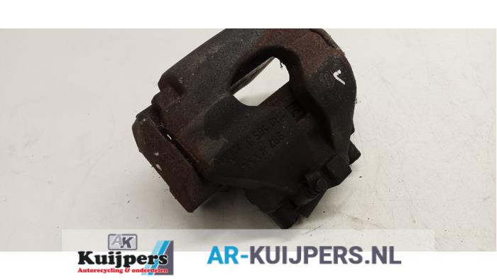 Remklauw (Tang) links-voor - Volkswagen Transporter
