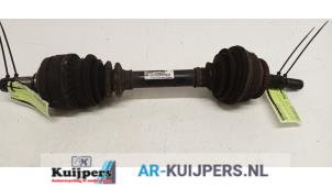 Gebruikte Cardanas links-voor (VWA) Volvo C70 (NK) 2.3 T5 20V Prijs € 70,00 Margeregeling aangeboden door Autorecycling Kuijpers