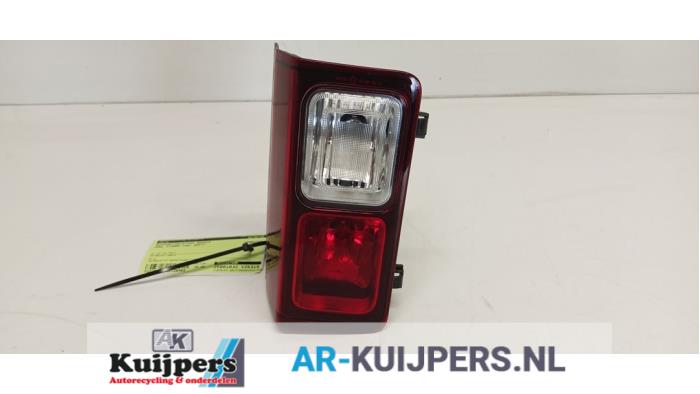 Achteruitrijlicht rechts - Opel Vivaro