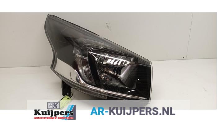 Koplamp rechts - Opel Vivaro