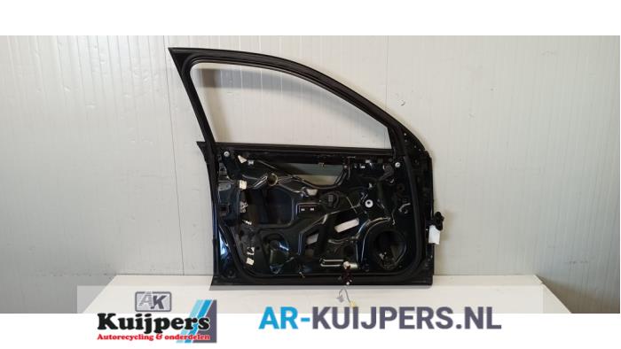 Portier 4Deurs links-voor - Audi A4