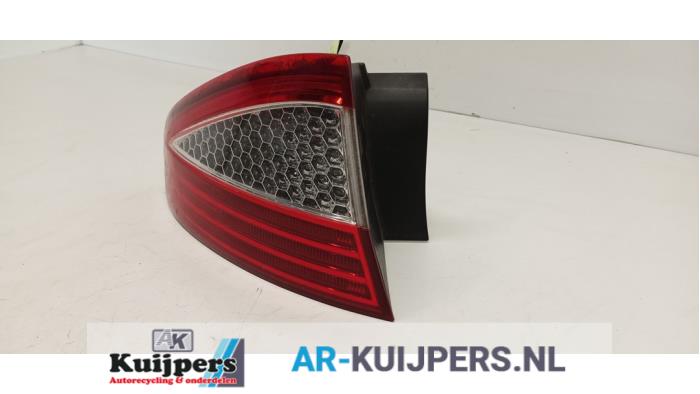 Achterlicht links - Ford Mondeo