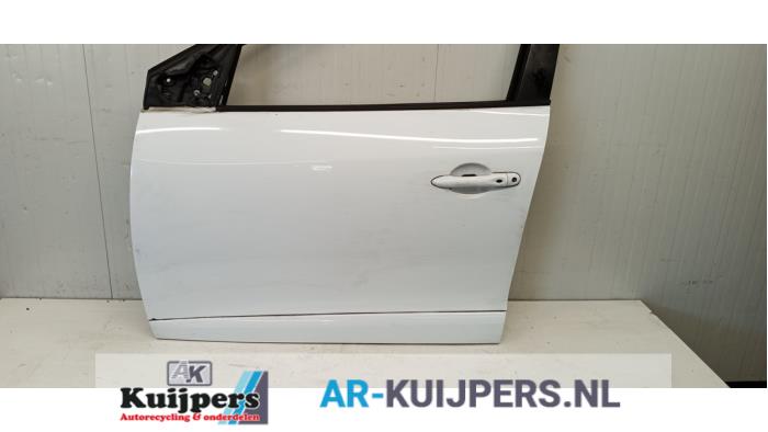 Portier 4Deurs links-voor - Renault Megane