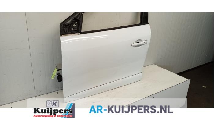 Portier 4Deurs links-voor - Renault Megane