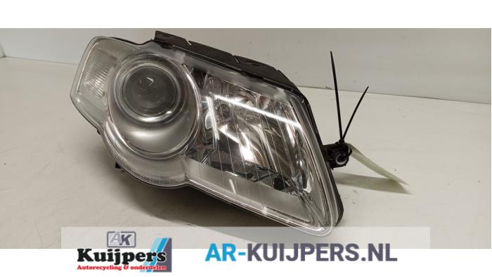 Koplamp rechts - Volkswagen Passat