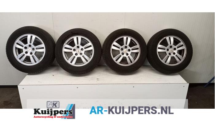 Sportvelgenset + banden - Chevrolet Aveo