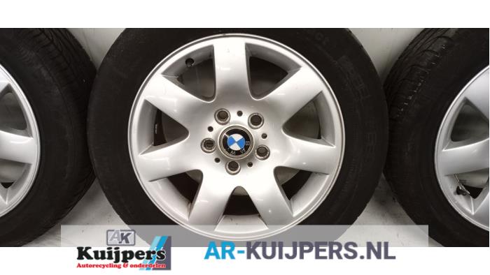 Velgen set + banden - BMW 3-Serie