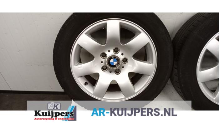 Velgen set + banden - BMW 3-Serie