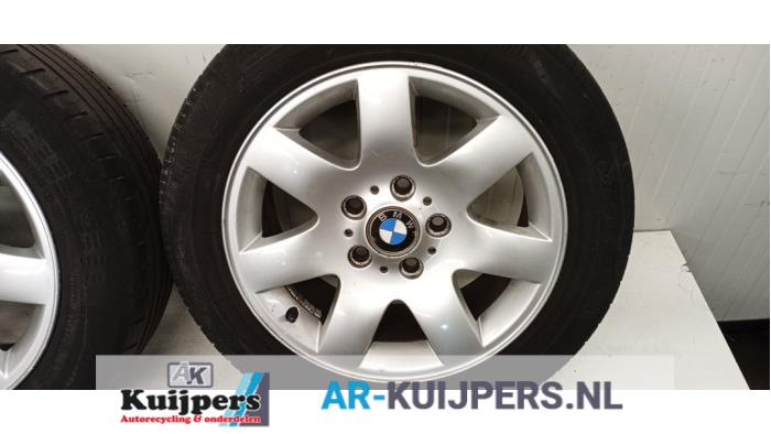 Velgen set + banden - BMW 3-Serie