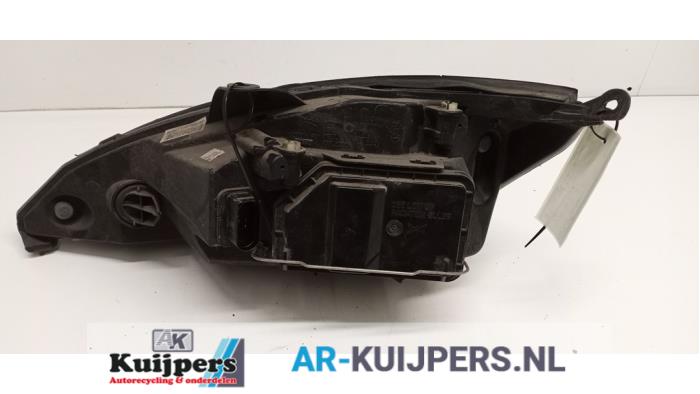 Koplamp rechts - Ford Focus