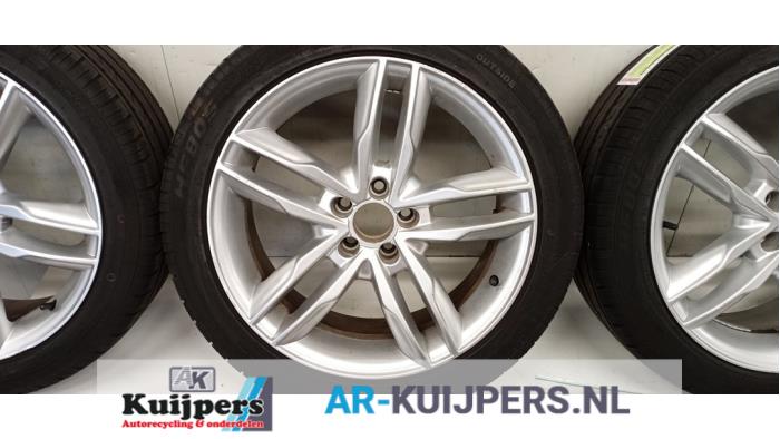 Sportvelgenset + banden - Seat Ibiza