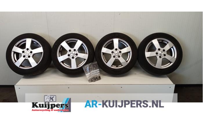 Sportvelgenset + banden - Mazda 6.