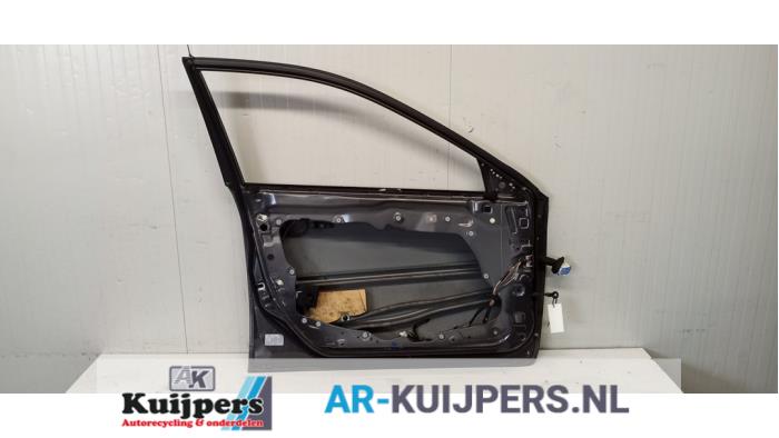Portier 4Deurs links-voor - Mazda 6.