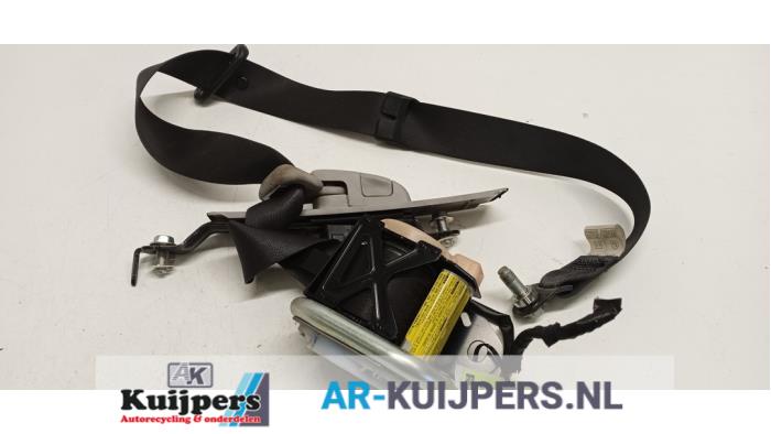 Veiligheidsgordel rechts-voor - Mazda 6.