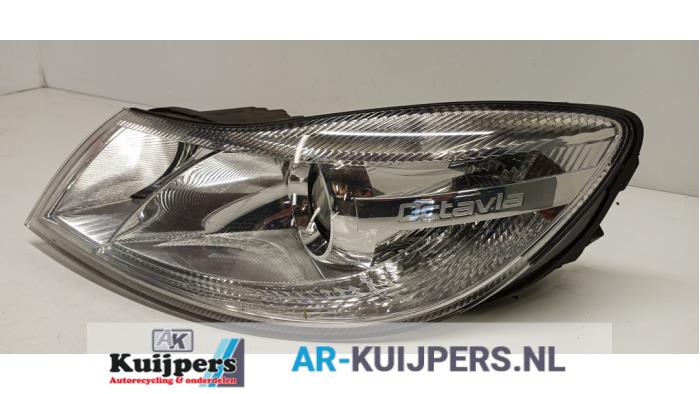 Koplamp links - Skoda Octavia