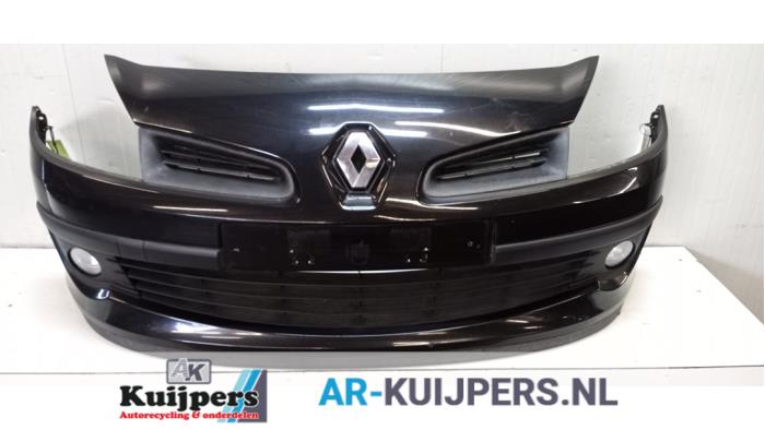 Voorbumper - Renault Clio