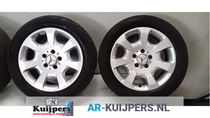 Sportvelgenset + banden - Mercedes C-Klasse